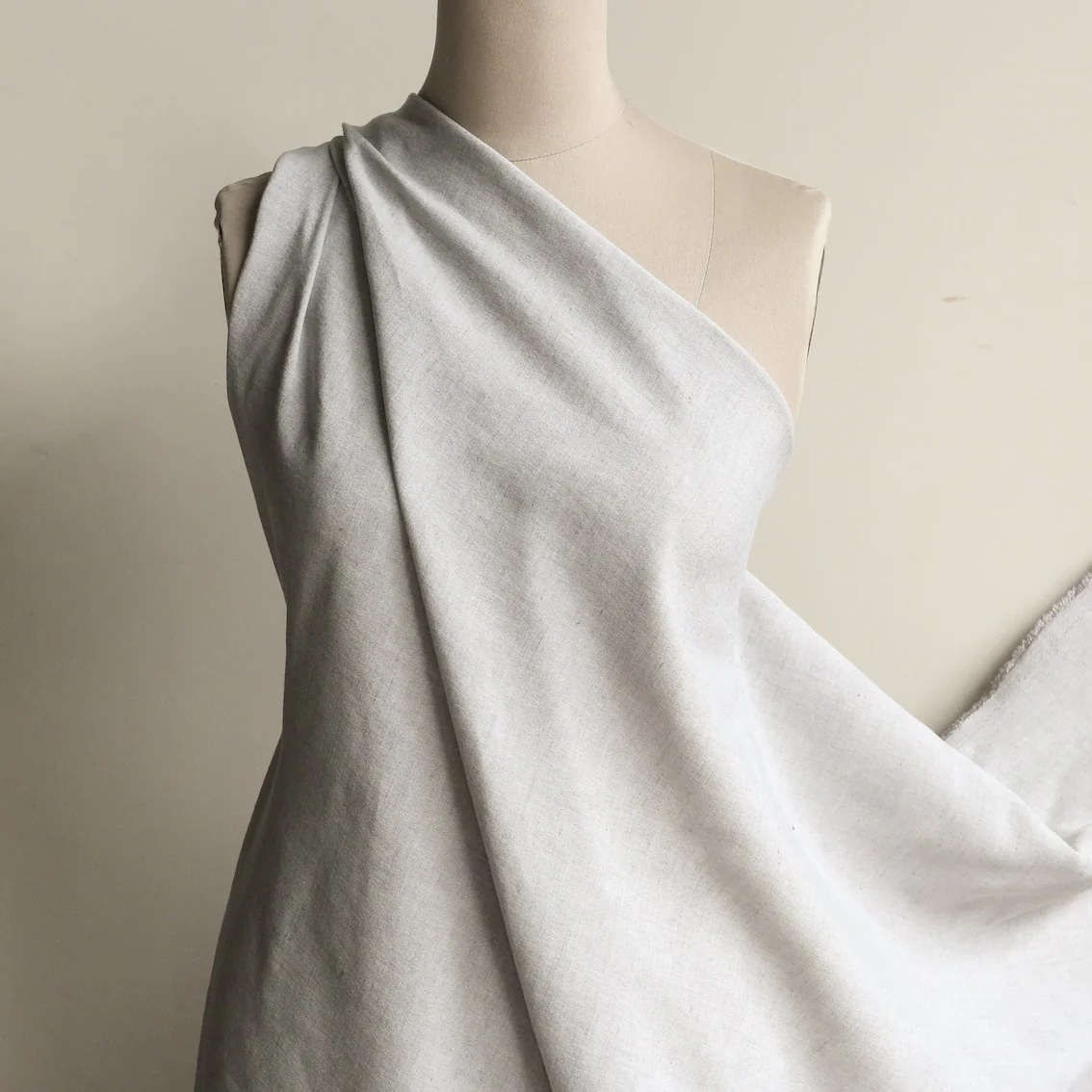 Zena Argento Linen/Viscose Blend - Image 4