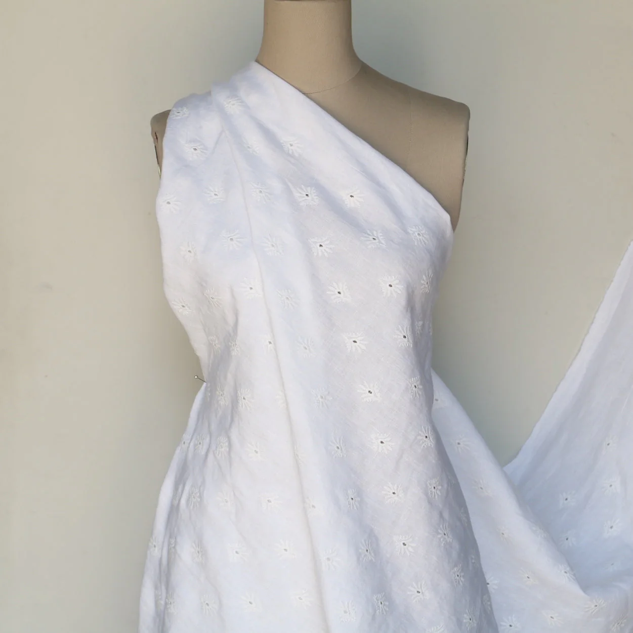 Zoey White Embroidered Linen - Image 5