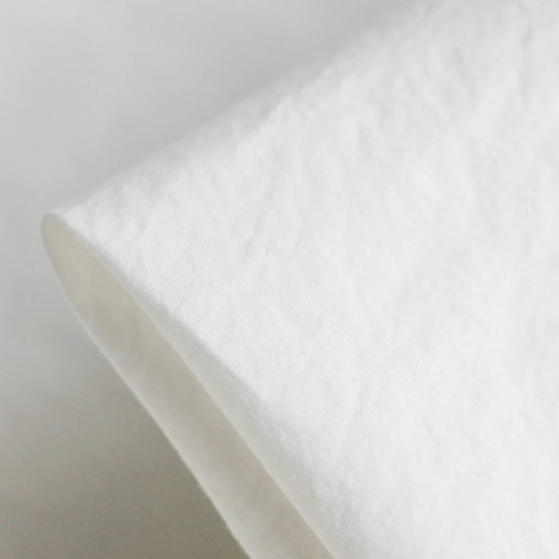 Zumi Poplin Off White - Washer Finish